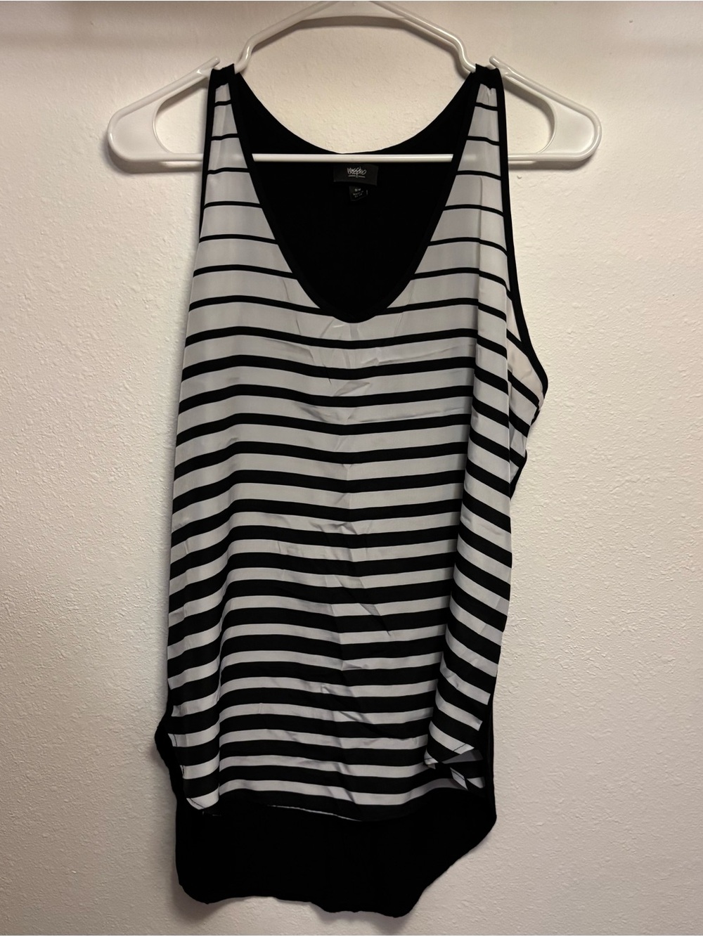 Mossimo Supply Co. Black and White Striped Scoop Neck Tank